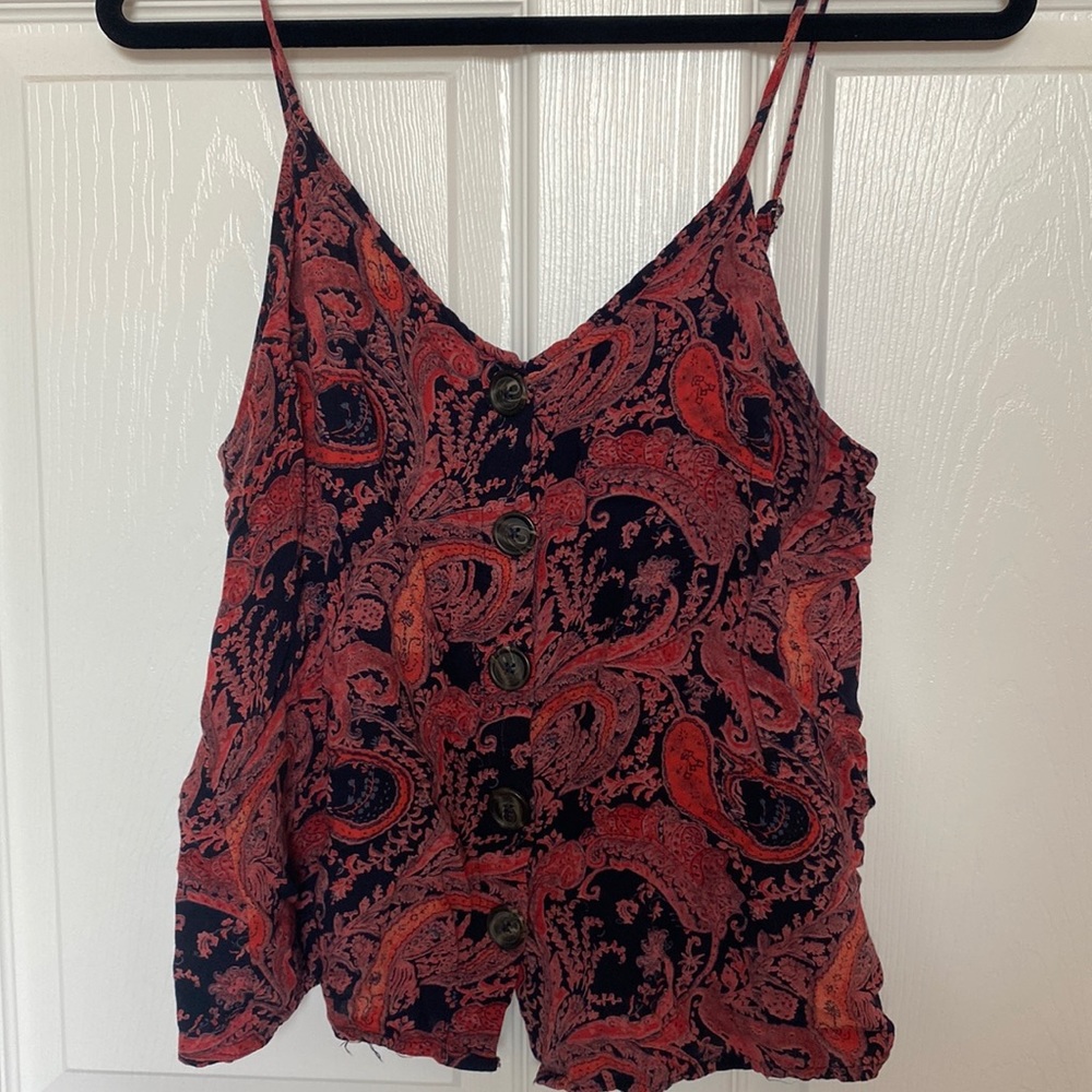 Gorgeous Boho top, size small, willow and root.